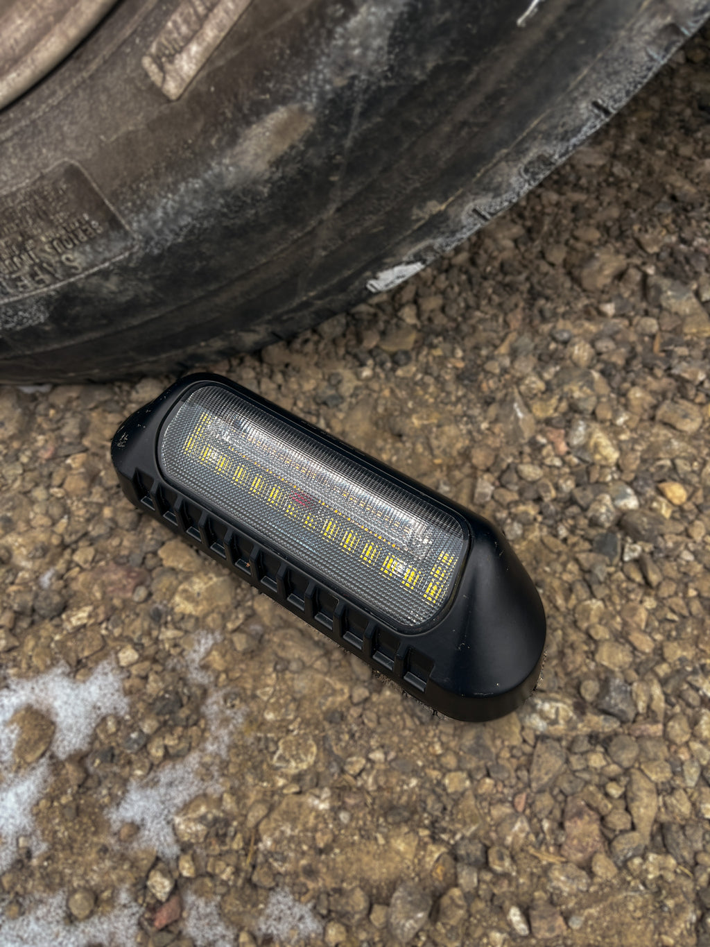 SL5 Black Wireless Work Light with Warning System and Motion Sensor