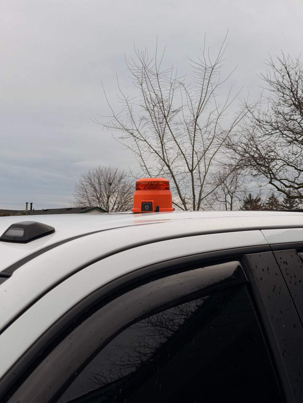 HB55 Wireless Class 1 Heavy-Duty Beacon – High-Visibility Housing