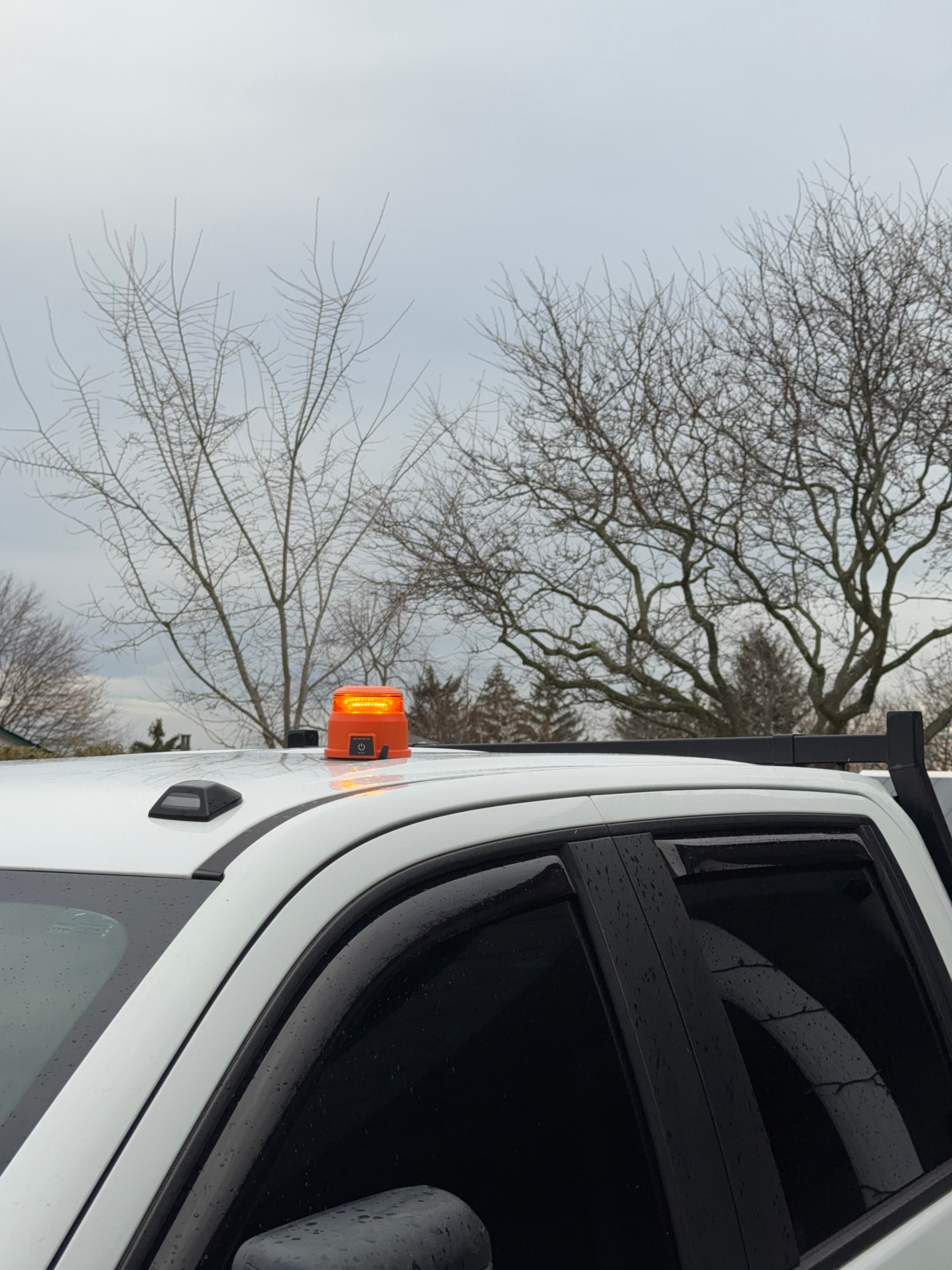 HB55 Wireless Class 1 Heavy-Duty Beacon – High-Visibility Housing