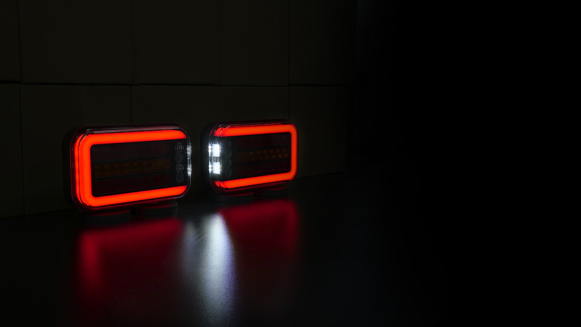 Hendo LED Wireless Trailer Light Kit – T1 Dual Transmitter Edition